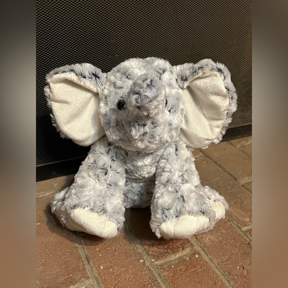 Toys R Us Plush Elephant Stuffed Animal Soft Swirl Fur